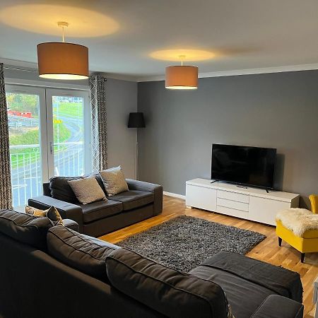 Flat Three, 212 Eaglesham Road, East Kilbride, Glasgow 외부 사진